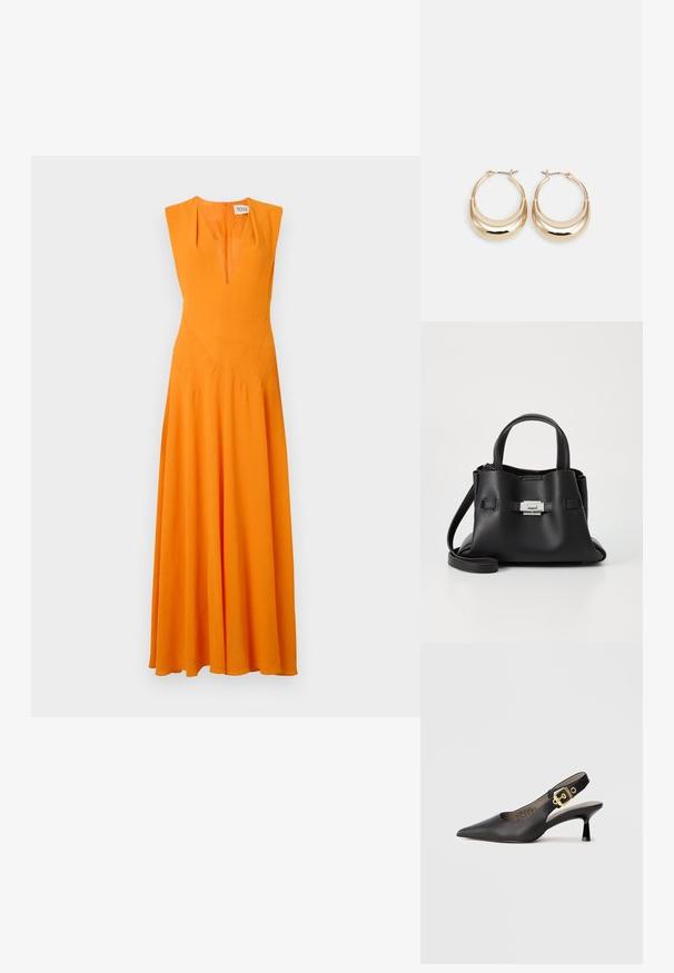 Dlouhé šaty bez rukávů v jasně oranžové látce s hlubokým véčkovým výstřihem, těsným korzetem a rozšířenou sukní. Švy na korzetu.; Černý slingback vysoký podpatek s špičatou špičkou, hladkým koženým povrchem a zlatým přezkovým akcentem na pásku.; Černá kožená kabelka s texturovaným povrchem, vybavená dvěma horními uchy, odnímatelným ramenním popruhem a stříbrným detailem s uzávěrem.; Náušnice ve tvaru kroužku zlaté barvy s půlměsícovým tvarem, lesklým povrchem a závěrečným uzávěrem. Hladká textura a reflexní povrch zvyšují viditelnost.