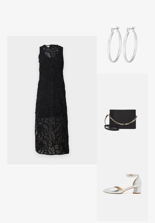 Melna, bezpiedurkņu kleita ar teksturētu, slāņainu dizainu. Iezīmē caurspīdīgu audumu ar viļņainiem akcentiem un līdz ceļgaliem garumu.; Sudraba metāla, norādītas formas, zemas blokpapēžu kurpes ar potītes siksniņu un sprādzi uz balta fona.; Melna ādas crossbody soma ar gludu faktūru, taisnstūrveida formu un metalizētu ķēdes detaļu priekšā. Iekļauta regulējama siksna.; Sudraba riņķveida auss gredzeni ar gludu, pulētu apdari. Apaļa forma un drošs klikšķa augšējais slēgums. Viegls dizains, kas piemērots ikdienas valkāšanai.