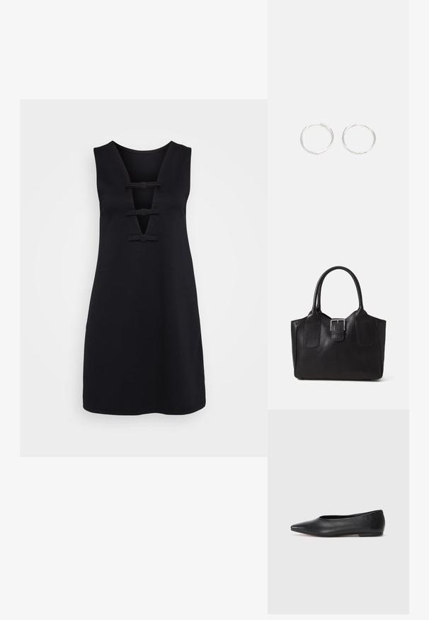 Fekete ruha sima anyagból, V-nyakkivágással, három díszes masnival és ujjatlan kivitelben. Térd hosszúságú.; Fekete bőr balettcipő, hegyes orral, minimalista dizájn, sima textúra, alacsony sarkú, látható fémrész vagy díszítés nélkül.; Fekete bőr bevásárlótáska sima textúrával, strukturált formával, két fogantyúval és egy figyelemfelkeltő ezüst csattal az elején.; Ezüst karika fülbevalók, letisztult, kerek formával, sima felülettel és látható díszítés nélkül. A átmérő nem megadott.