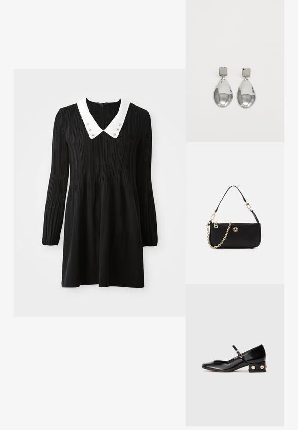 Černé šaty s dlouhým rukávem, které mají bílý límec ve stylu Peter Pan se zašitými okraji a dekoračními ozdobami. Vyrobeno z plisé látky.; Černá lakovaná Mary Jane obuv s hranatou špičkou, kotníkovým páskem a nízkým blokovým podpatkem zdobeným dvěma kamínky se zlatými akcenty.; Černá kabelka s hladkou strukturou, s zlatým řetízkovým popruhem, zipovým uzavřením a dekorativním zlatým emblémem na přední straně.; Stříbrné kapkové náušnice se čtvercovou například, s hladkým, lesklým povrchem a kapkovým tvarem, odrážející světlo lesklým povrchem.