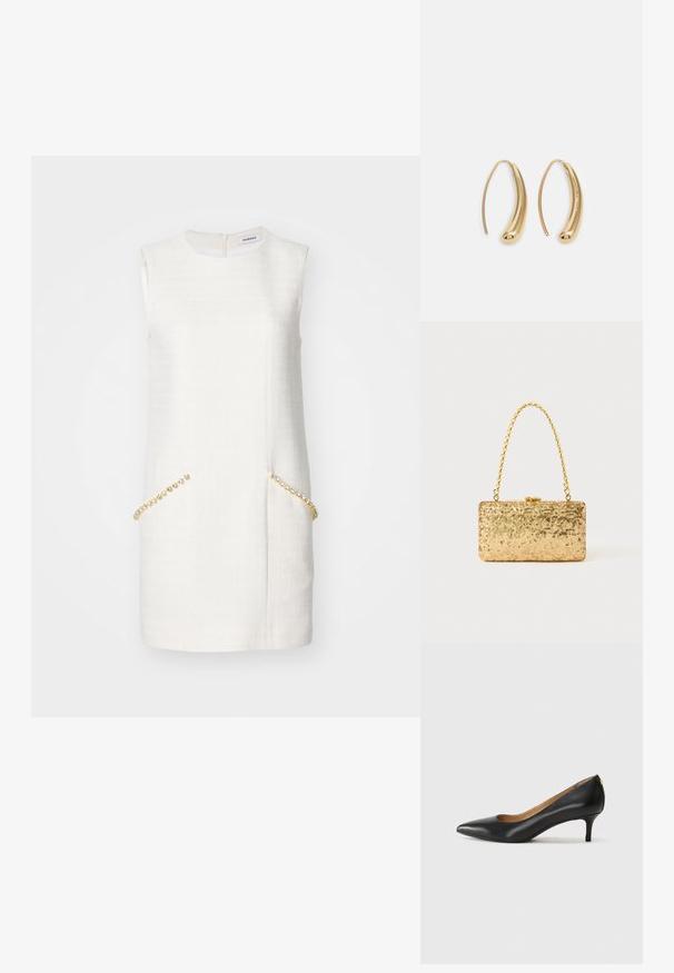 Valkoinen hihaton mekko, jossa on teksturoitu kangas, ja jossa on kaksi etutaskua, jotka on koristeltu kultaketjuilla, sekä takana vetoketjusuljenta.; Mustat nahka-korkokengät, joissa on terävä kärki, matala korko ja sileä pinta. Edessä on pieni aukko ja takana minimaalinen varustus.; Kultaiset paljetti-clutchet, joissa on suorakulmainen muotoilu, kierretty ketjukahva sekä metallinen lukitus, heijastavat valoa teksturoidun pinnan ansiosta.; Korvakorut kultasävytteistä metallista, joissa on kaareva, pitkänomainen muoto. Ominaisuuksiin kuuluu sileä, kiiltävä pinta ja pyöreä kärki lisäyksinä.