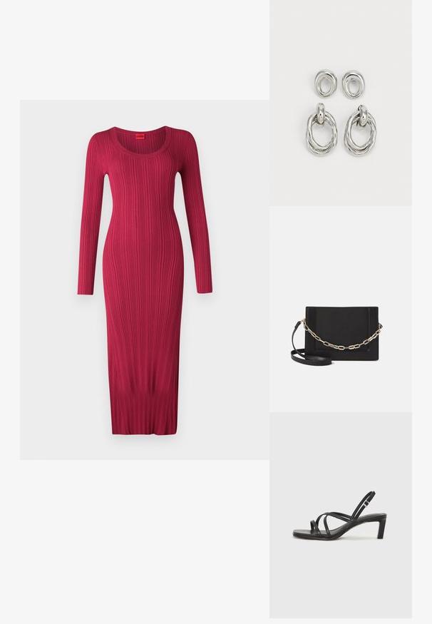 Langärmliges, geripptes Strickkleid in Fuchsia mit rundem Ausschnitt. Hat eine figurbetonte Silhouette und endet bis zur Mitte der Wade.; Schwarze Sandale mit Riemchen, quadratischer Zehenform und niedrigem Blockabsatz. Verfügt über mehrere dünne Riemen und einen verstellbaren Knöchelriemen. Hergestellt aus glattem Leder.; Schwarze Leder-Crossbody-Tasche mit glatter Textur, rechteckiger Form und metallic-kettendetail auf der Vorderseite. Verstellbarer Gurt inklusive.; Ohrringe aus silberfarbigem Metall mit zwei Paar Designs: einem gedrehten, runden Hänger und einem glatten, runden Stecker. Die reflektierende Oberfläche verstärkt die Eleganz.