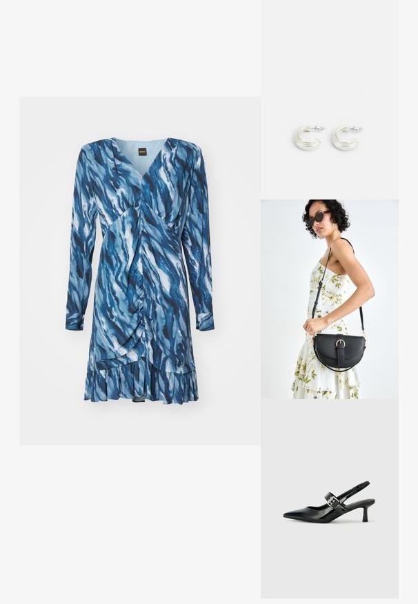 Vestido azul con patrón de olas, mangas largas, escote en V y detalles de fruncido. Presenta un dobladillo acampanado con un borde ondulado. Hecho de una tela suave.; Zapatos de tacón en charol negro con tira al tobillo, punta afilada y un pequeño tacón bloque, que cuentan con un acento de hebilla plateada en la correa.; Bolso de piel negra con forma curva, correa desmontable y herrajes dorados. El bolso cuenta con una solapa con un detalle de hebilla.; Pendientes en tono plateado con un diseño de aro retorcido, que presentan una superficie texturizada y detalles acanalados, asegurados con un cierre de pua.
