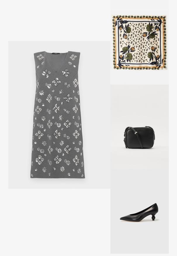 Szürke ujjatlan ruha V-nyakkivágással, ezüst pallós flitterekkel díszítve, virág- és gyémántmintákkal az anyagon.; Fekete bőr magassarkú cipő, hegyes orral és kerek, gömbölyű sarokkal. Simább textúrával, elegáns, minimalista dizájnnal.; Selyem sál, amelynek krém színű háttérén zöld és narancssárga virágminták találhatók. Mintás keret szegélyezi, zöld díszítéssel.; Fekete bőr keresztpántos táska téglalap alakú designnal, ezüst színű fém kiegészítőkkel, állítható pánttal és diszkrét, domború logó részlettel.