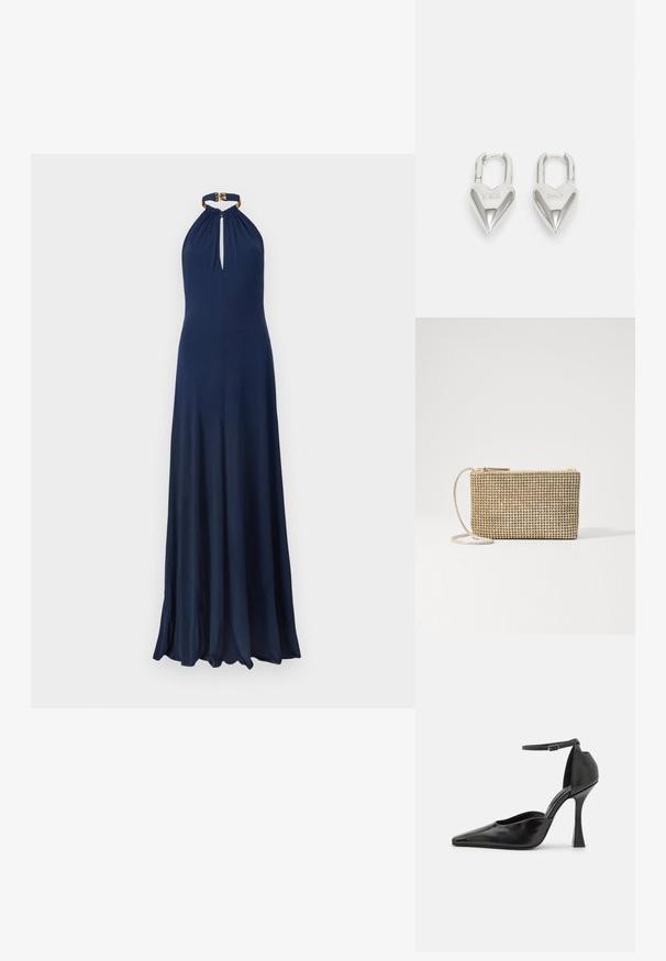Námornícky šaty s opaskom za krk, so výrezom v tvare kľúča a nariasenou látkou pri výstrihu. Plynulo sa rozširujú až k zemi s hladkou, jemnou textúrou.; Čierne lodičky na vysokom opätku s lesklým povrchom, špicatou špičkou, popruhom na členku a tvarovaným stiletto opätkom. Hladká textúra a elegantný dizajn.; Loeffler Randall YASMINE FLAT CLUTCH - Taška cez plece - gold; Strieborné zámky v tvare srdca so vygravírovanými nápismi "ÁNO" a "NIE", leštený povrch, symetrický dizajn a robustný kovový uzáver.
