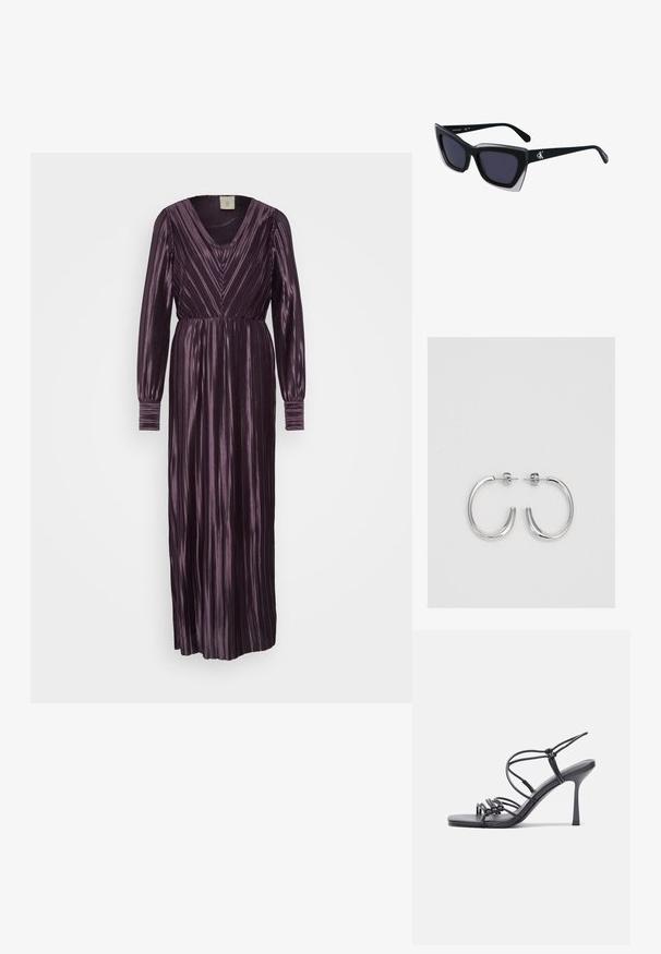 Rochie maxi de culoare purpurie închisă, cu pliseuri verticale, decolteu în V și mâneci lungi cu mansete strânse. Material texturat și neted.; Sandale negre cu toc înalt au curele subțiri cu un design legat, un vârf pătrat neted și un toc stiletto elegant.; Ochelari de soare supradimensionați, negri, cu o formă geometrică, având lentile întunecate și un detaliu gri contrastant pe ramă. Logo pe braț.; Cercei creole din argint cu suprafață netedă și lucioasă, având o formă curbată și închidere cu tija. Design minimalist cu un finisaj modern.