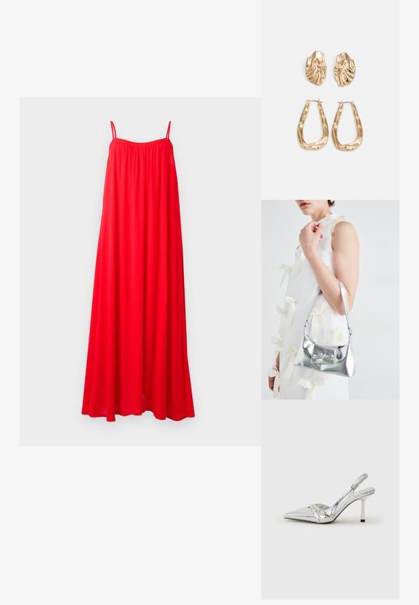 Rotes Maxikleid mit dünnen Spaghetti-Trägern, lockerer Passform und gerafftem Ausschnitt. Der Stoff wirkt leicht und luftig, ideal für warmes Wetter.; Silberner Slingback-High-Heel-Schuh mit spitz zulaufender Zehenpartie, metallic-finish, zwei dekorativen Riemen und einem schlanken Absatz mit schwarzer Spitze.; Silberne metallische Handtasche mit strukturierter Form, ausgestattet mit einem oberen Griff und einer Schleifenapplikation auf der Vorderseite. Glatte Textur, reflektierendes Finish.; Ohrringe in Goldoptik mit strukturierten, gewellten Formen. Beinhaltet skulpturale Clip-Ohrringe und ein offenes Hoop-Design mit gehämmertem Finish.
