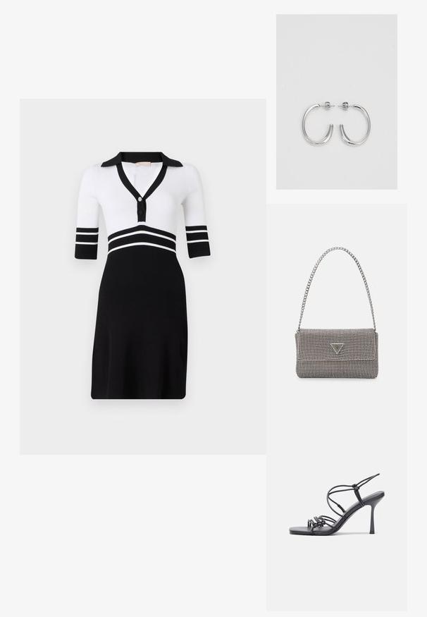 Sort og hvid ribbet strikkjole med krave, korte ærmer og knaplukning. Har vandrette sorte striber om taljen.; Sorte højhælede sandaler med tynde stropper og en knyttet design, en glat firkantet tå og en slank stiletto hæl.; Lys grå metallisk håndtaske med kædestrop, dekoreret med små runde metalliske studs og et trekantet brandlogo.; Sølv øreringe i cirkel med en glat, skinnende overflade, der har en buet form og lukning med stift bagpå. Minimalistisk design med et moderne udseende.