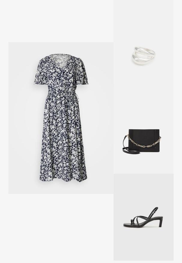 Gėlėtas maxi suknelė tamsiai mėlynos ir baltos spalvos, su trumpomis raukinėmis rankovėmis, V formos iškirpte ir reguliuojamu juosmens dirželiu, užtikrinančiu prigludusią siluetą.; Juodi šlepetės su kvadratiniu pirštu ir žemu bloku kulnu. Yra keli ploni dirželiai ir reguliuojamas kulkšnies diržas. Pagaminti iš lygios odos.; Juodas odinis per petį nešiojamas krepšys turi lygų paviršių, stačiakampio formą ir metalinę grandinėlę priekyje. Pridedama reguliuojama dirželis.; Sidabrinis dvigubas žiedas su lygiu, poliruotu paviršiumi. Pasižymi sklandžiu, kreiptu dizainu su persipinančiomis dalimis, suteikiančiomis modernų išvaizdą.