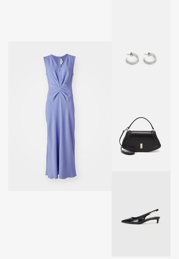Victoria Beckham SLEEVELESS GATHERED WAIST DRESS - Společenské šaty - bluebell; Černé kožené boty na podpatku s otevřenou patou a špičatou špičkou, s tenkým podpatkem a zlatým akcentem na nastavitelném pásku. Hladký povrch.; Černá kožená kabelka se strukturovaným designem, jejíž tvar je zkrácený, má horní rukojeť a zlaté kovové detaily. Součástí je i nastavitelný ramenní popruh.; Stříbrné kruhové náušnice s hladkým povrchem a řadou malých průhledných kamínků podél spodního okraje, s uzávěrem na kolíček.