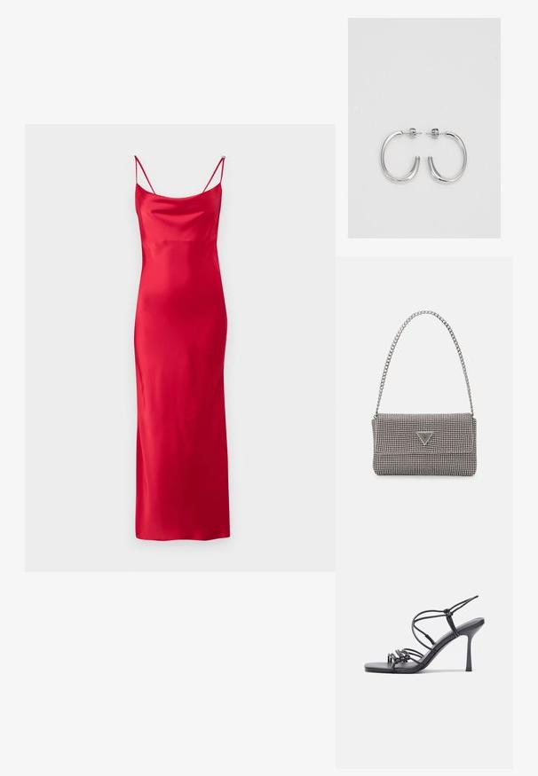 HUGO KAPARTI - Koktel haljina / svečana haljina - medium red; Crne sandale na visokoj potpetici imaju tanke trake s čvorastim dizajnom, glatki kvadratni vrh i elegantnu stiletto petu.; Svijetlosivi metalik ruksač s lancem, ukrašen malim okruglim metalnim zakovicama i trokutastim logotipom marke.; Srebro naušnice u obliku prstena s glatkom, sjajnom završnom obradom. Zaobljenog oblika, laganog dizajna, s kopčom na poleđini.