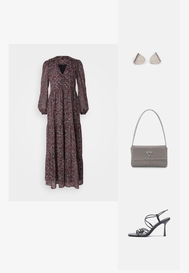 Lang, flytende kjole med dyp V-hals, puffede ermer og lagdelt kant. Har et burgunder stoff med et delikat blomstermønster.; Svart høye hælsandaler har tynne stropper med en knyttet design, en glatt firkantet tå og en elegant stiletto-hæl.; Lys grå metallisk håndveske med kjedehank, dekorert med små sirkulære metalliske nagler og en triangel merkevarelogo.; Sølvmetalløreringer med en jevn, dråpeform og en polert finish. Subtile graveringer legger til detaljer. Minimalistisk design.