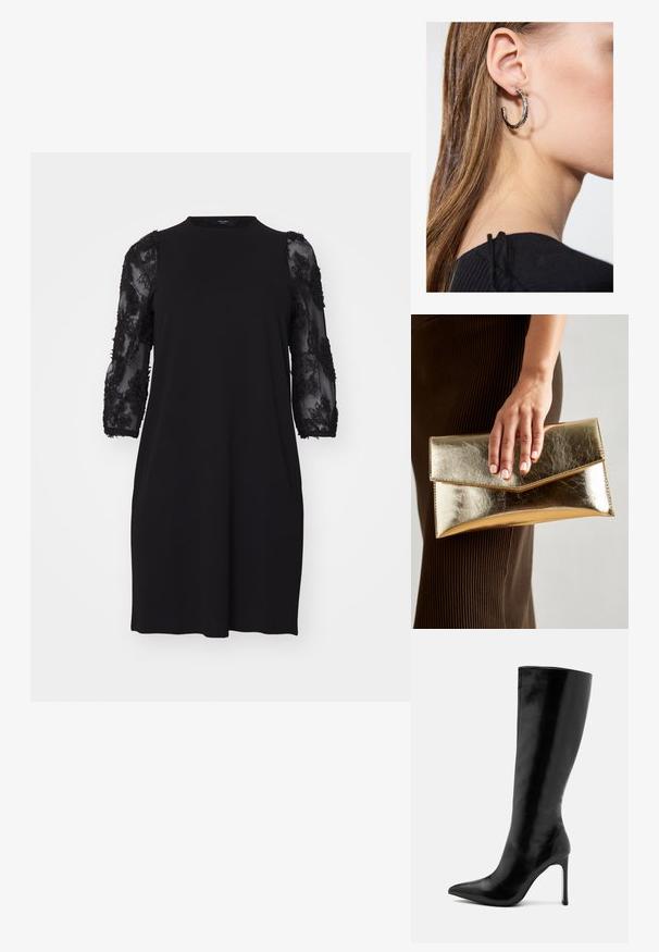 Robe noire avec un décolleté rond, des manches transparentes trois quarts ornées de dentelle florale, et une coupe décontractée.; Bottes noires jusqu'aux genoux en cuir verni, avec un bout pointu et un talon aiguille fin. Texture lisse avec un design minimaliste.; Pochette en métal doré avec une texture lisse, dotée d'un rabat en forme de triangle. La main qui la tient a des ongles soigneusement manucurés.; Boucle d'oreille en argent avec une finition polie, présentant de petits détails en or et de forme ronde, portée sur le lobe.