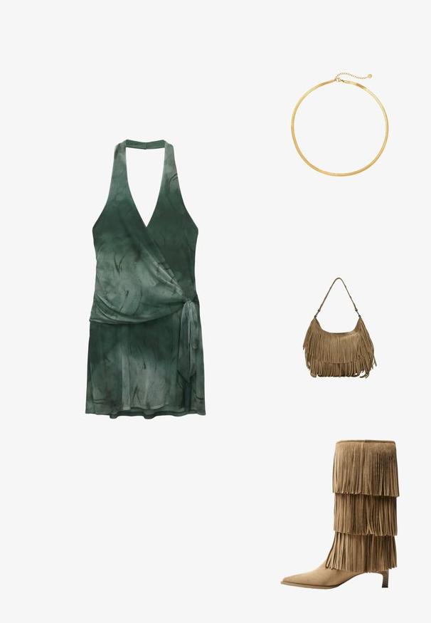 Sukienka typu wrap z lekkiego materiału w głębokim zielonym kolorze, z dekoltem w serek, wzorem na halter, wiązaniem w talii i zwiewnym krojem.; Botki na kostkę w kolorze jasnobrązowym z zamszu, z trzema warstwami frędzli. Szpiczasty nos i niski klocek. Gładka faktura na całej powierzchni.; Brązowa torebka z zamszu z długimi frędzlami, o zakrzywionym kształcie i pojedynczym paskiem na ramię. Posiada gładką, teksturowaną powierzchnię.; Złota siateczkowa naszyjnik choker o płaskim, elastycznym kształcie. Posiada przedłużkę łańcuszka dla regulowanej długości. Gładka tekstura, minimalistyczny wygląd.