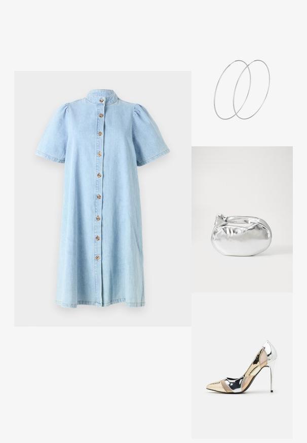 Gaiši zils džinsa kleitas ar apvaldītu apkakli, īsām pūkainām piedurknēm un koka pogām gar priekšpusi. Iezīmē kontrastējoša šūšana.; Apspīlēta augstpapēžu kurpe ar zeltītu, sudrabi un neitrālu krāsu kombināciju. Spīguļojoša virsma ar izgriezuma dizainu, aprīkota ar stiletto papēdi.; Sudraba metāliska poga somiņa ar mīkstu, noapaļotu formu un mezgla augšējo aizdari. Izgatavota no gludas mākslīgās ādas materiāla.; Sudraba gredzenveida auskari ar minimālistisku dizainu. Cirkulāra forma, gluda tekstūra un plāns profils. Vieglu svaru ar spīdīgu apdari.