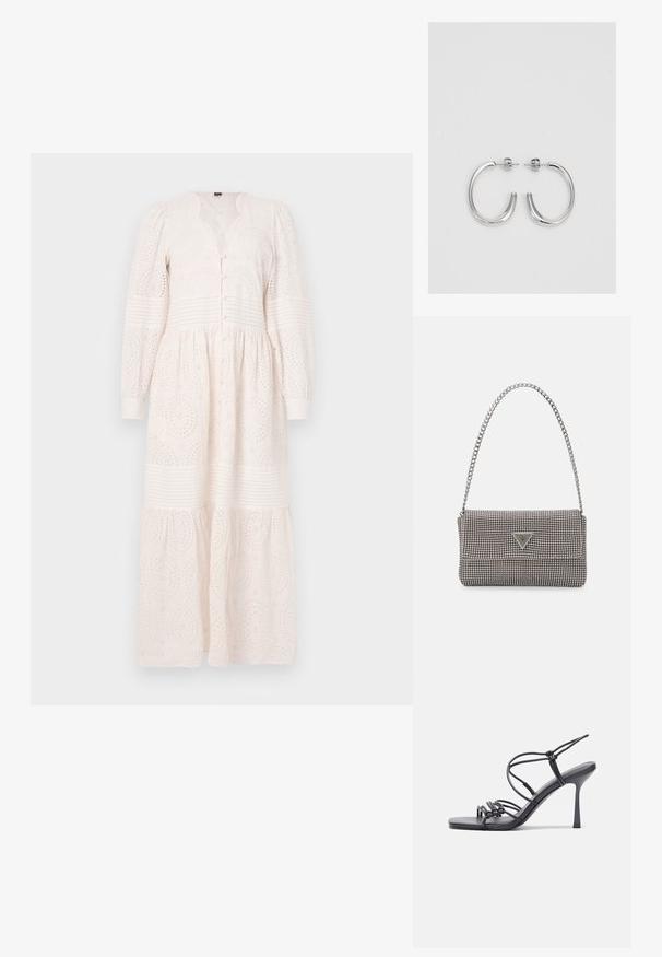 Bijela haljina dugih rukava s dugmadi sprijeda, teksturirana tkanina s vezom i suknjom u slojevima.; Crne sandale na visokoj potpetici imaju tanke trake s čvorastim dizajnom, glatki kvadratni vrh i elegantnu stiletto petu.; Svijetlosivi metalik ruksač s lancem, ukrašen malim okruglim metalnim zakovicama i trokutastim logotipom marke.; Srebro naušnice u obliku prstena s glatkom, sjajnom završnom obradom. Zaobljenog oblika, laganog dizajna, s kopčom na poleđini.