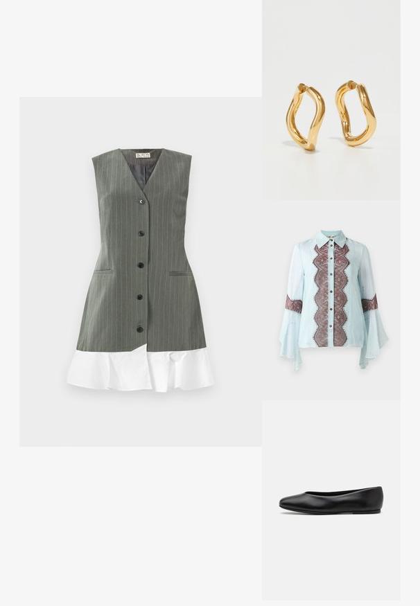 Ærmeløs grå pinstribet kjole med sorte knapper fortil og hvid flæsekant mod en ensartet baggrund.; Lyseblå bluse med brun blondeaccent og stribemønster. Har en spids krave, knaplukning og udvidede ærmer.; Paul Smith TOPANGA - Ballerinasko - black; Guldfarvede hoops øreringe med en buet, uregelmæssig form og en glat, poleret overflade. Ingen synligt hardware eller dekorationer.