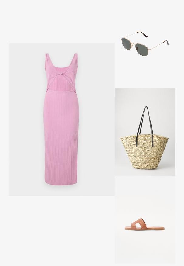Rosa ribbet midi-kjole med dyp utringing, med vridd frontdetalj og kroppsnær silhuett. Glatt, elastisk stoff.; Brune lærslidesandal med åpen tå-design, bred stropp med utskåret detalj, flat såle og glatt tekstur.; Gull metallrammede solbriller med mørkegrønne linser, pilotstil, med slanke armer og skilpaddeskall detaljer på tuppene.; Vevd stråveske med en bred, avsmalnende form, med to svarte lærhåndtak. Naturlig beigefarge med en teksturert overflate.