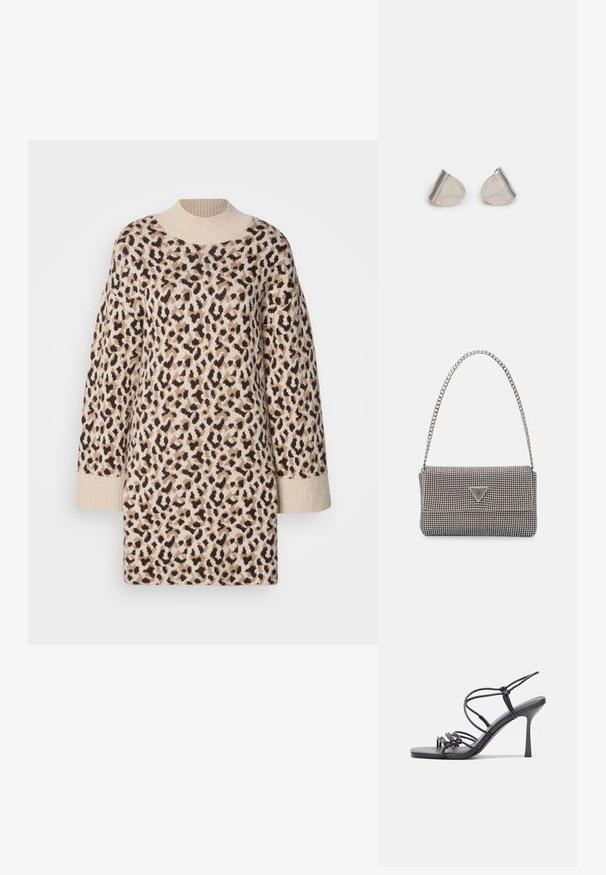 Pletený svetr s béžovým základem, zdobený černým a hnědým leopardím vzorem. Vysoký kulatý límec a žebrované manžety na nadměrných rukávech.; Černé high-heeled sandály mají tenké pásky s uzlovým designem, hladký čtvercový špičku a elegantní jehlový podpatek.; Světle šedá kovová kabelka s řetízkem, zdobená malými kulatými kovovými cvočky a trojúhelníkovým logem značky.; Stříbrné kovové náušnice s hladkým tvarem slzy a lesklým povrchem. Jemné rytiny přidávají detail. Minimalistický design.