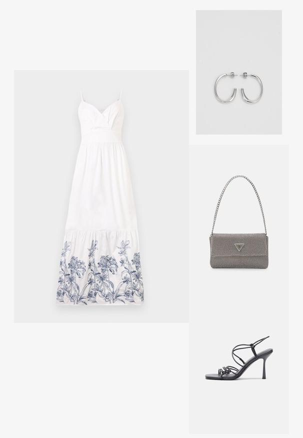 Biela bavlnená maxi šaty s priliehajúcim telom a ramienkami na špagety. Vyznačuje sa modrou kvetinovou výšivkou pozdĺž lemu a nariasenou sukňou.; Čierne sandále na vysokom podpätku majú tenké remienky s uzlovým dizajnom, hladký štvorcový špičku a elegantný stiletto podpätok.; Svetlošedá metalická kabelka s reťazovým popruhom, ozdobená malými kruhovými kovovými štítkami a trojuholníkovým logom značky.; Strieborné kruhové náušnice s hladkým, lesklým povrchom, majú zakrivený tvar a zapínanie na puzetu. Minimalistický dizajn s moderným vzhľadom.