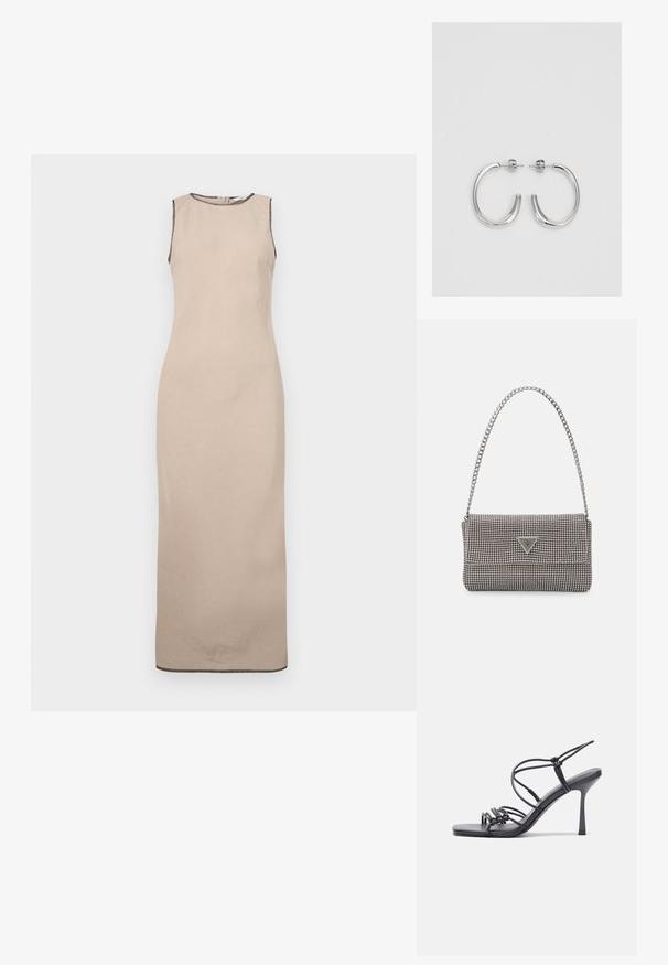 Bežinė berankovė maksi suknelė su lygia tekstūra, turinti apvalų iškirpimą ir subtilią juodą apdailą prie kraštų.; Juodos aukštakulnės sandalai pasižymi plonyčiais dirželiais su mazgo dizainu, lygiu kvadratiniu pirštu ir elegantišku stiletto kulnu.; Šviesiai pilka metalinė rankinė su grandinėlės dirželiu, papuošta mažais apvaliais metaliniais smeigėmis ir trikampiu prekės ženklu.; Sidabriniai lankelio formos auskarai su lygiu, blizgiu paviršiumi, išlenktos formos ir su užsegimu. Minimalistinio dizaino su moderniu apdaila.
