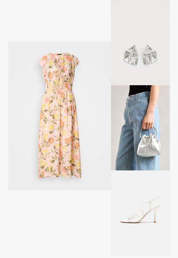 Maksi haljina od svijetlopinkastog materijala s cvjetnim uzorkom koji prikazuje naranče i limune. Volanasti dekolte, kratki rukavi i elastičan pojas.; Bijele sandale s visokom potpeticom i trakama, ravno oblikovanim prstima, teksturiranim prednjim dijelom s naboranim detaljima i uskom trakicom oko gležnja.; Metalna srebrna torba s teksturiranim završetkom, ukrašena srebrnim okruglim drškom i zatvaranjem na vezanje, drži se uz svijetloplave traperice.; Srebrne metalne naušnice s valovitim, skulpturalnim dizajnom, naglašenim sjajnom završnom obradom i nepravilnim oblicima, što ističe suvremeni estetski izraz.