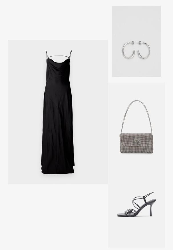 Čierna saténová dlhá šaty s tenkými nastaviteľnými ramienkami, výstrihom do tvaru srdca a diagonálnym švom, s hladkou, plynulou textúrou.; Čierne sandále na vysokom podpätku majú tenké remienky s uzlovým dizajnom, hladký štvorcový špičku a elegantný stiletto podpätok.; Svetlošedá metalická kabelka s reťazovým popruhom, ozdobená malými kruhovými kovovými štítkami a trojuholníkovým logom značky.; Strieborné kruhové náušnice s hladkým a lesklým povrchom. Okrúhly tvar, ľahký dizajn, s uzáverom na kolík.