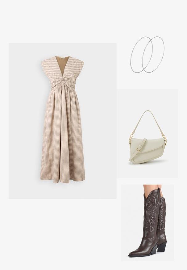 Langes, ärmelloses Kleid aus beigefarbenem und weißen Karomuster mit einem plissierten Rock, das einen tiefen V-Ausschnitt und eine geraffte Oberteil-Detail aufweist.; Braune Leder-Cowboy-Stiefel mit spitzem Punkt und Blockabsatz, die über detaillierte Stickereien und hervorgehobene Akzente am Schaft verfügen.; Kleine cremefarbene Handtasche mit strukturiertem Finish, einem langen verstellbaren Tragegurt, einem Kettenakzent und einem Klappenverschluss. Goldene Hardware-Details.; Silberne Creolen mit minimalistischem Design. Rundform, glatte Oberfläche und dünnes Profil. Leichtgewichtig mit hochglänzender Oberfläche.