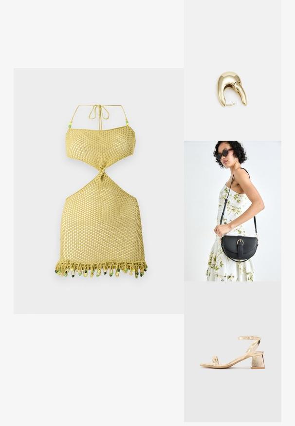 Rumena pletena obleka s halter vratnim izrezom, ki ima zvit dizajn, odprte strani in frufru rob, okrašen s pisanimi perlicami.; Zlate metalne sandale na visoki petek z angularnim blok petkom, dvema trakoma nad stopalom in nastavljivim trakom za gleženj. Gladka tekstura.; Črna usnjena torbica s ukrivljeno obliko, z odstranljivo naramnico in zlatimi dodatki. Torbica ima pokrov s podrobnostmi v obliki zaponke.; Uhane nakit iz zlatastega tona z gladko, ukrivljeno zasnovo. Ima edinstveno koničasto obliko, polirano površino in zaponko s tečajem.