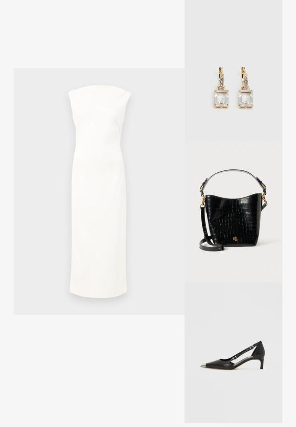 Vestido branco sem mangas com um design justo, até aos joelhos, em tecido suave, e um decote alto sutil. Estilo minimalista e despretensioso.; Sapato de salto baixo em pele preta com biqueira pontiaguda prateada e duas tiras com fivela, em fundo branco.; Bolsa de pele corcunda preta com textura de crocodilo, formato curvo, detalhes em metal dourado, alça ajustável e logotipo na parte da frente.; Brincos em tom de ouro com um cristal retangular claro pendurado abaixo de uma linha de pequenos acentos redondos claros. Design elegante e moderno.