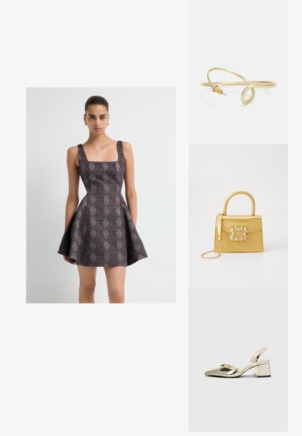Nainen, joka on pukeutunut ilmanhihaiseen, kuviolliseen, liehuvaan minimekkoon, jossa on neliön muotoinen pääntie ja kultaiset korvarenkaat, seisoo valkoista taustaa vasten.; Kultaiset, metalliset slingback-kengät, joissa on teräväkärkiset ja paksut korot. Sileä pinta, minimalistinen muotoilu ja kapea hihna.; Keltainen keinonahkainen krokotiililaukku, jossa on jämäkkä muotoilu, yläkahva, irrotettava ketjusanka ja koristeellinen kristallikoristelu lukossa.; Kultainen metallinen ranneketju, jossa on sulava ja kaareva muotoilu. Yhdessä päässä on pieni, hallitseva hopeanvärinen korostus.