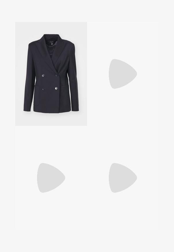 WEEKEND MaxMara NERVOSO - Blézer - blu; Filippa K BRAID - Pulóver - black; Fekete nadrág sima anyagból, magas derékkal, széles lábakkal, elülső redőkkel és klasszikus övhurkokkal. Oldalzsebek nem láthatók.; Fekete bőr, térd fölé érő csizmák sima textúrával, négyzetes orral, tömbsarkúval és oldalsó húzófüllel, minimális varrási részletekkel.