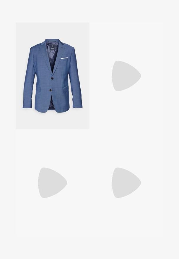 Blauw geruit blazer met twee zwarte knopen, notch revers, een witte pochette en twee voorzakken. Voering aan de binnenkant.; Witte lange mouwen overhemd van katoen. Voorzien van een klassiek kraag, knopenmanchetten en een klein marineblauw geborduurd logo op de borst.; Zwarte oversized T-shirt met donkergrijze tekst "ALLSAINTS" over de borst en "LONDEN" in kleinere letters eronder.; Lichtblauwe denim jeans met een slim fit, vijf-pocket ontwerp en subtiele vervaging. Voorzien van een knoopgulp en gestikte zoom.; Grijze sportschoen met een bovenwerk van suede en textiel, witte Nike swoosh en witte veters. Heeft een gestructureerde rubberen zool en een gevoerde schacht.