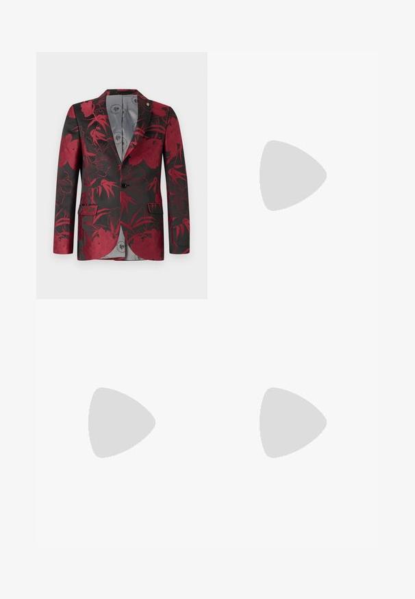 Roter Blazer mit floralen Mustern auf schwarzem Hintergrund, ausgestattet mit zwei vorderen Taschen, einem einzelnen Knopfverschluss und einer glatten grauen Innenauskleidung.; Set aus fünf T-Shirts in Schwarz, Weiß und Marineblau. Baumwollstoff, kurze Ärmel, Rundhalsausschnitt und schlichte Textur ohne Muster.; Schwarze Hosen mit einem floralen Muster in Dunkelrot, einem glatten Stoff und einer taillierten Passform. Standardbund und gerades Bein Design.; Schwarze Lederloafer mit glatter Oberfläche, abgerundetem Zehenbereich und einem kleinen dekorativen Riegel. Ausgestattet mit einem niedrigen, gestapelten Absatz und einem dezenten Markenlogo.