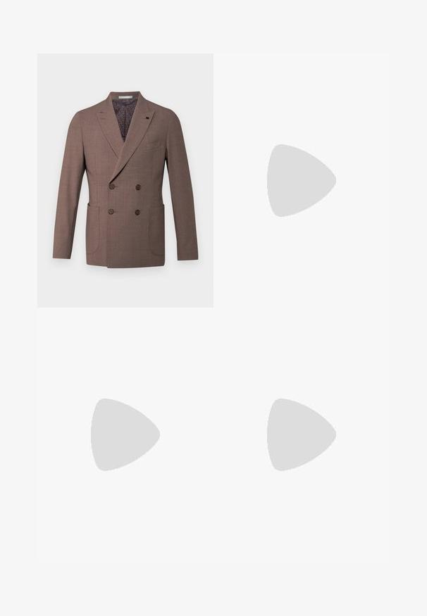 Dobbeltspent brun blazer med spisse lapeller, to frontlommer og mønstret fôr. Har brune knapper og et strukturert stoff.; Svart bomulls T-skjorte med rund hals, korte ermer og "EMPORIO ARMANI" logo i hvitt over "Milano" i en buet design.; Filippa K TERRY CROPPED TROUSERS - Bukse - sage melange; Hvite og svarte joggesko med en glatt læroverdel, teksturerte detaljer og en kraftig hvit såle. Har en klassisk snøring.; Sorte, runde solbriller med mørke linser og slanke metalarmer. Inkluderer klare temple tips og sølvfargede detaljer ved hengslet. Minimalistisk design.