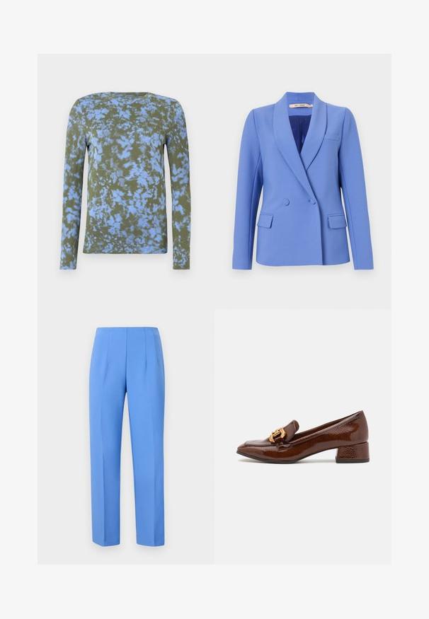 Dvojradový sáčok z svetlomodrej látky. Obsahuje špicaté klopy, dve predné vrecká, jedno vrecko na prsách a hladkú podšívku.; Dlhý rukáv tričko v olivovo zelenej farbe s modrým tie-dye vzorom. Má okrúhly výstrih a jemnú textúru. Vhodné na bežné nosenie.; Modré nohavice na mieru z hladkej tkaniny so bočnými skladmi, s rovým strihom a čistým pásom. Žiadne viditeľné kovové prvky ani vzory.; Hnedé kožené loafers s lesklým povrchom, s dekoratívnym zlatým prackom na prednej strane a nízkym blokovým podpätkom. Klasický dizajn.