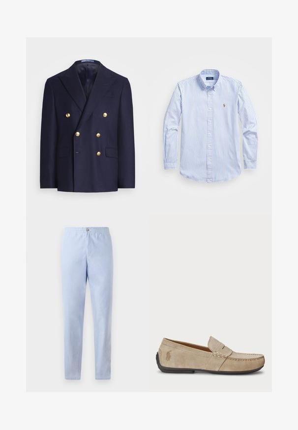 Blazer azul marinho de dois botões com botões dourados e lapelas em bico, apresentando dois bolsos frontais com aba e um bolso de peito.; Camisa abotoada listrada em azul claro e branco, com colarinho clássico, mangas longas e um pequeno logotipo bordado no peito.; Calças leves de tom azul claro com cintura elástica, apresentando um detalhe de botão na frente e corte reto. Textura suave, sem padrões visíveis.; Mocassins de camurça beiges com um detalhe costurado, sola de borracha plana e um pequeno logotipo de lado. Design clássico de calçar, textura suave.