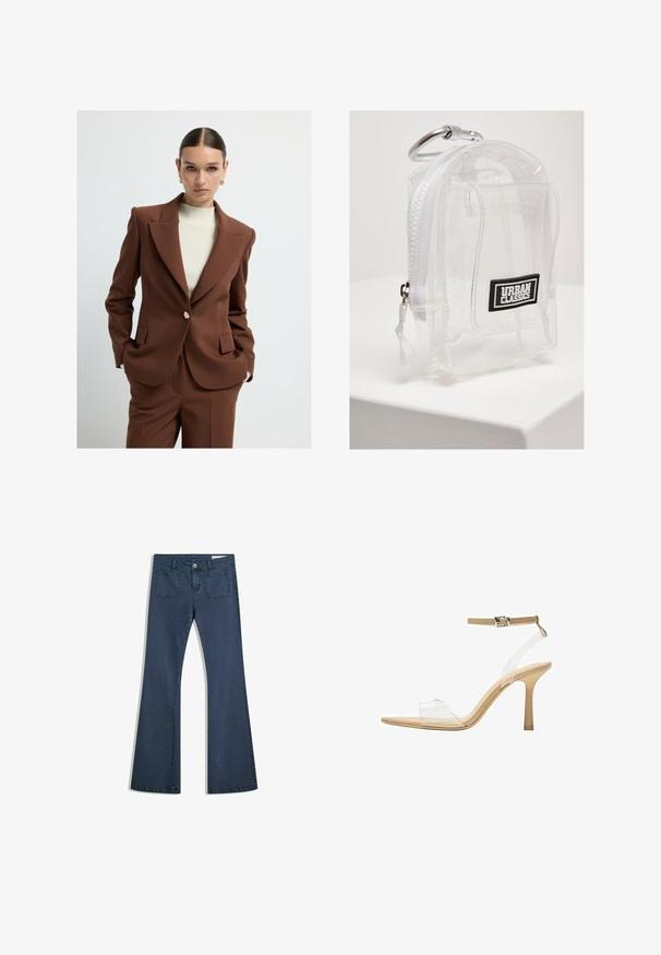 Hnědý dobře střižený blejzr s ostrými klopy, jednořadým zapínáním a bočními kapsami, v kombinaci s ribbovaným krémovým topem. Hladká textura.; Bílý tričko vyrobené z měkké, lehké tkaniny. Má kulatý výstřih a krátké, široké rukávy s uvolněným střihem. Bez viditelných vzorů.; Tmavě modré rozšířené džíny z denimu s prošitými kapsami, zapínáním na knoflík a hladkým povrchem. Obsahují klasický design s pěti kapsami.; Průhledná sandálová obuv s průhledným svrškem, béžovou stélkou a štíhlým páskem kolem kotníku. Má špičatou špičku a tenký vysoký podpatek.; Průhledný PVC mini batoh s bílým zipem a popruhem. Obsahuje černou logovou nášivku a stříbrný karabinu. Kompaktní obdélníkový tvar.