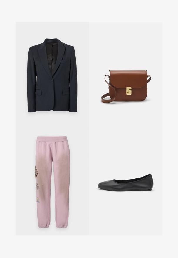 Donker marineblauwe blazer met een gestructureerd ontwerp, net iets gesneden revers, gesloten met een enkele knoop en twee voorzakken. Glad stof met een subtiele textuur.; Witte korte mouwen t-shirt van ribstof. Ronde halslijn, normale pasvorm en subtiele stiksels. Geen patronen of grafische elementen.; Roze sweatpants met een elastische tailleband, voorzien van decoratieve patches in ruitvorm aan de linkerkant en elastische boorden bij de enkel.; Zwarte leren ballerina met een ronde neus, gladde textuur, minimale stikdetails en een flexibele zoolontwerp.; Bruine leren handtas met een klep sluiting, gouden hardware, een schouderband en een gladde textuur. Compact rechthoekige vorm.