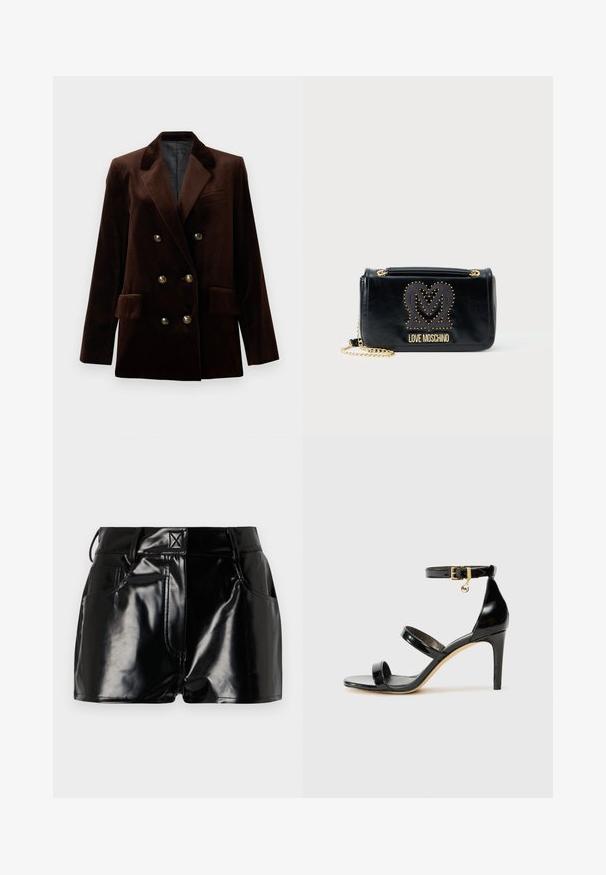 Brauner Samt Doppelreiher-Blazer mit goldenen Knopfdetails, abgesetztem Revers und zwei Fronttaschen. Glatte Textur und strukturiertes Design.; Langärmliges, hellbeiges Oberteil mit rundem Ausschnitt. Aus weichem Stoff gefertigt, verfügt es über eine zentrale Naht und einen leicht geschwungenen Saum. Keine sichtbaren Beschläge.; Schwarze, glänzende Shorts aus synthetischem Material. Mit einem taillierten Bund, Gürtelschlaufen und vorderen Taschen mit auffälligen Nähdetails.; Schwarze Lackleder-Sandale mit drei Riemen, Knöchelriemen und 10 cm hohen Stiletto-Absatz. Verfügt über goldfarbene Hardware-Details und ein Logo-Charm.; Schwarze synthetische Leder-Crossbody-Tasche mit einer Kettenriemen. Verfügt über ein genopptes Herz und das goldene "LOVE MOSCHINO"-Logo. Rechteckige Form.
