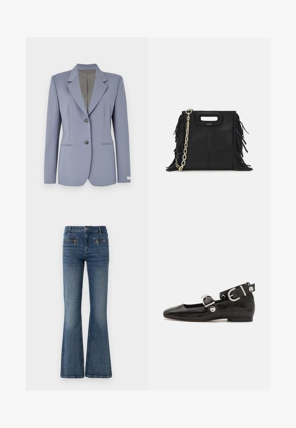 Svetlomodrý blejzer s klopovým golierom, dvoma prednými gombíkmi a jemným prúžkovaným vzorom. Vyrobený z hladkej textílie s dvoma bočnými vreckami.; Námornícky pruhovaný polo tričko s špicatým golierom, krátkymi rukávmi a dvoma prednými vreckami so zacvakávacími gombíkmi; zvýraznené bielymi stehovými akcentmi.; Modré rifľové nohavice s rozšírenými nohavicami a stredne vysokým pásom, s prednými a zadnými vreckami a jemným vyblednutím.; Čierne lakované baleríny so štvorcovou špičkou, remienkom okolo členka so striebornými prvkami a plochou podrážkou. Hladký povrch s minimalistickým dizajnom.; Čierna kožená kabelka s strapcami, zlatým reťazovým ramenným popruhom a vykrojenou rukoväťou. Na prednej strane sa nachádza logo.