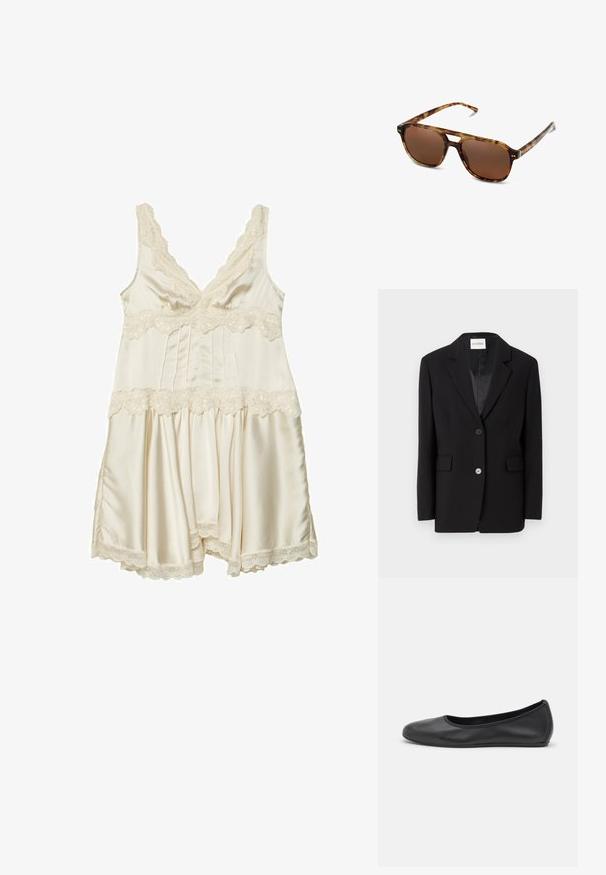 Svart skräddarsydd blazer med slagkrage, en knappslutning och två framfickor. Slät tyg med en väldefinierad passform.; Vit t-shirt med kort ärm i bomull. Har en rundad halsringning och en avslappnad passform. Slät textur utan synliga mönster eller detaljer.; Krämfärgad satin-nattklänning med spetsdetaljer, med V-ringning, justerbara axelband, plisserad liv och en utsvängd kjol med scallopade kanter.; Svart läderballerinaskor med rund tå, slät yta, minimala söm detaljer och en flexibel sula.; Sköldpaddsrandiga solglasögon med bruna linser, rektangulär form och tunna bågar. Har subtila metalliska accenter på ramen.; Hobo-väska i mörk mocka med en karakteristisk rund form och ett brett, utstansat handtag. Har minimal sömnad längs basen.