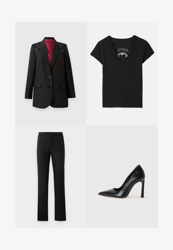 Schwarzer maßgeschneiderter Blazer mit tiefrotem Futter, ausgestattet mit floralem Stickerei an den Schultern und zwei frontalen Klappentaschen. Zweiknopfverschluss.; Schwarzes T-Shirt mit kurzen Ärmeln und tiefem V-Ausschnitt, ausgestattet mit einem Netzpanel und einem Druckdesign auf der inneren Schicht. Weicher, atmungsaktiver Stoff.; Schwarze maßgeschneiderte Hose mit geradem Bein, zwei vorderen Taschen, einem Knopfverschluss und unteren Falten vorne. Glatte Stofftextur.; Schwarzer, spitz zulaufender High Heel mit Krokodilleder-Struktur, elegantem Design, hohem Stiletto-Absatz und glattem schwarzen Innenraum.