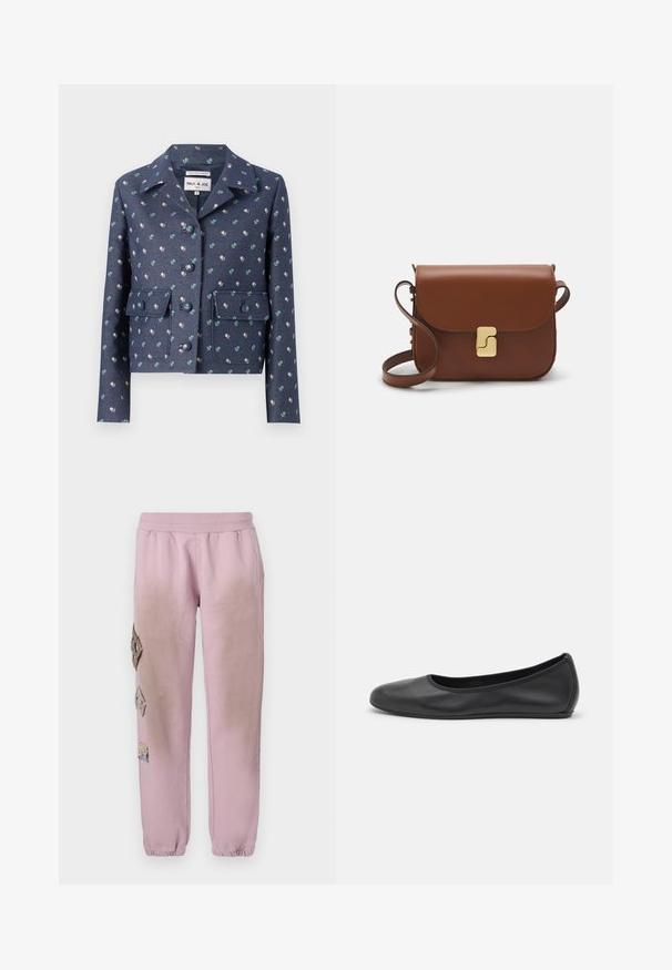 Marineblauwe jas met een bloemmotief, twee borstzakken en een geknipt kraag. Gemaakt van textuurstof met knoopsluitingen.; Witte korte mouwen t-shirt van ribstof. Ronde halslijn, normale pasvorm en subtiele stiksels. Geen patronen of grafische elementen.; Roze sweatpants met een elastische tailleband, voorzien van decoratieve patches in ruitvorm aan de linkerkant en elastische boorden bij de enkel.; Zwarte leren ballerina met een ronde neus, gladde textuur, minimale stikdetails en een flexibele zoolontwerp.; Bruine leren handtas met een klep sluiting, gouden hardware, een schouderband en een gladde textuur. Compact rechthoekige vorm.