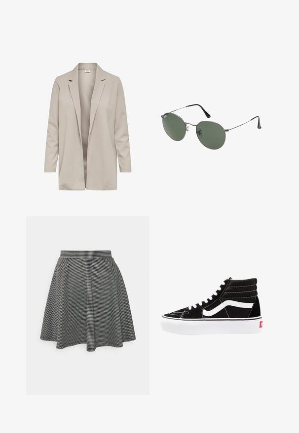 Beige långärmad blazer med slagkrage, öppen frontdesign, slät textur och utan synliga knäppningar eller fickor.; Svart ribbad kort tanktopp med rund halsringning och ärmlös design. Tillverkad av mjuk, stretchy tyg med rena, fållade kanter.; Svart och vit rutmönstrad skaterkjol med en åtsittande midja och utsvängd nederkant, tillverkad av textil med en klassisk struktur.; Svarta hög top sneakers med vita snören, en vit logotyp och kontrasterande vita sömmar. Har en tjock vit sula och texturerad mockaöverdel.; Metallinramade solglasögon med ovala gröna linser. Tunn silvermetallram och svarta öronpluggar. Minimalistisk design, inga synliga logotyper.