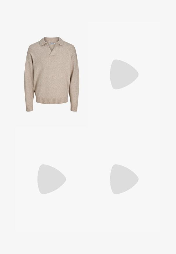 Beige gestrickter Pullover mit V-Ausschnitt und kurzem Kragen. Mit gerippten Bündchen und Saum, aus weichem, strukturiertem Stoff gefertigt.; Beige Baumwoll-T-Shirt mit kurzen Ärmeln, Rundhalsausschnitt und schwarzem Grafikdruck mit dem Wort "ROM" auf der Vorderseite.; Beige Hosen mit geradem Schnitt, ausgestattet mit einem einzelnen schwarzen Knopf, Gürtelschlaufen und Seitentaschen. Glatte Stofftextur und minimalistisches Design.; Braune Leder-Sneaker mit abgerundetem Zeh, braunen Schnürsenkeln und einer beigen Gummisohle. Verfügt über eine minimalistische Markenkennzeichnung an der Seite.