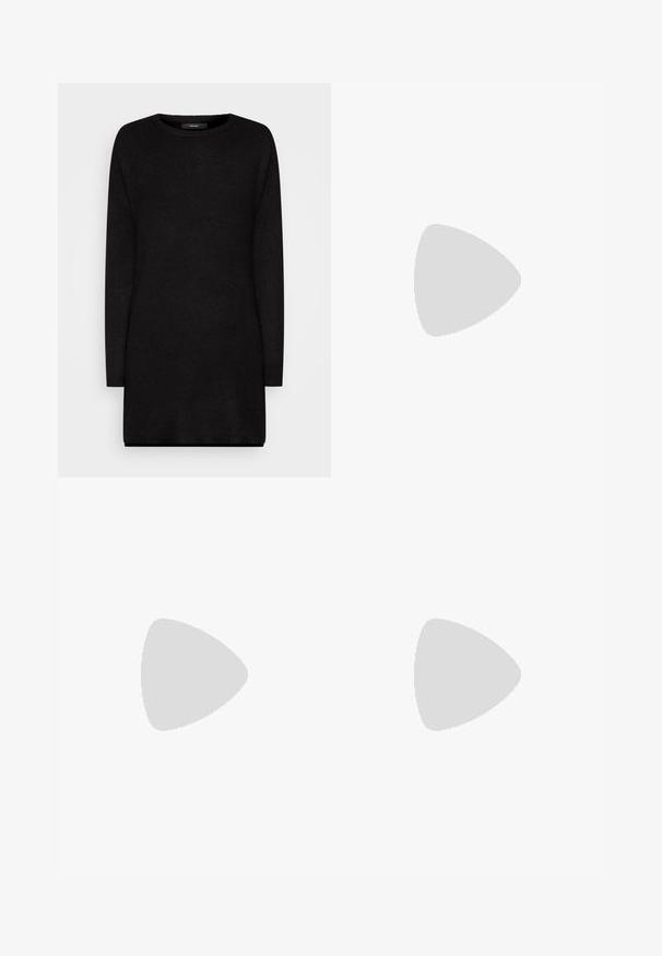 Pull en maille noir à manches longues, col rond et coupe ample, avec une texture douce et des bords côtelés pour plus de détails.; Jupon en denim présentant un motif en cuir de vache noir et blanc, avec des coutures contrastées et une fermeture à bouton sur le devant. Design court et ajusté.; Chaussure à talon en cuir noir, à dos nu, avec un bout pointu et un large talon bloc. Elle dispose d'une sangle réglable avec une boucle en métal.; Sac à main en cuir synthétique noir avec une texture douce, forme hobo et doubles poignées; présente une finition brillante et un design minimaliste.