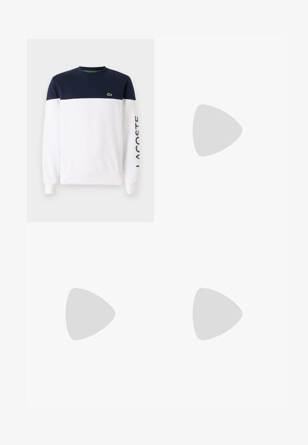 Sweatshirt à manches longues bleu marine et blanc avec un col rond, présentant une doublure intérieure verte et "LACOSTE" imprimé en noir sur la manche.; T-shirt en coton blanc avec un col rond, des manches courtes et des revers roulés ; design sobre, texture douce et coupe droite.; Shorts en coton beige avec une taille élastique, design mi-genou, et un petit logo sur le côté gauche. Texture lisse et coupe simple.; Baskets pour hommes en toile crème avec semelle en caoutchouc marron, présentant des coutures discrètes et un petit logo vert sur le côté.