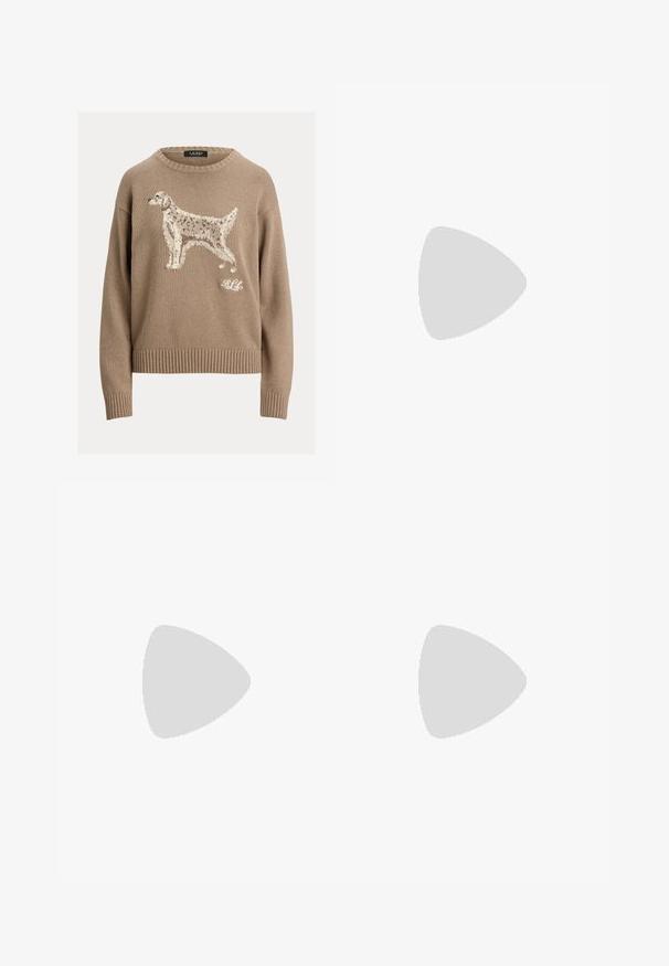 Pull en tricot beige avec un motif de chien texturé sur le devant et des poignets et un ourlet côtelés. Le logo de la marque est en blanc en bas à droite.; Jupe midi en tricot doux de couleur gris clair avec une taille côtelée et une fente sur le côté, présentée sur un fond blanc.; Ballerine en cuir verni marron avec un motif crocodile et un accent de nœud décoratif sur l'orteil. Texture lisse et forme pointue.; Sac à main en cuir verni marron de forme rectangulaire, avec deux longues poignées et des accents courbés subtils à l'avant.