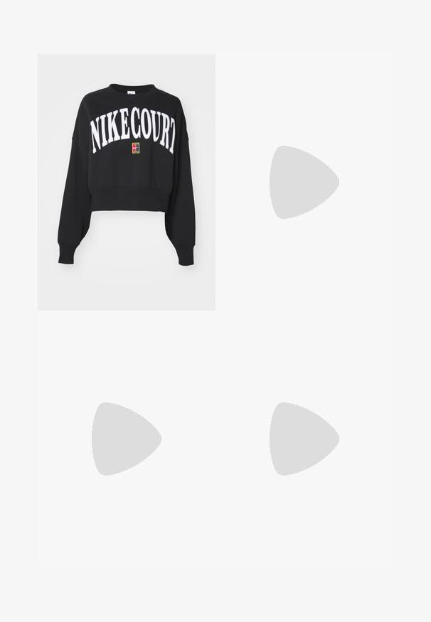 Sudadera corta negra con letras en blanco que dicen "NIKECOURT". Cuenta con mangas largas y un pequeño parche de logo a color en el frente. Tela suave.; Top negro sin mangas con un escote alto. Confeccionado en una tela suave y elástica que presenta un logo impreso en el cuello. Diseño minimalista.; Falda deportiva en color teal con pantalones cortos integrados. Presenta un diseño en capas, un ribete blanco en el dobladillo y un pequeño logo de Nike en la parte frontal.; Zapatilla deportiva de malla negra con acentos blancos, diseñada para la comodidad. Presenta una puntera redonda, cierre de cordones en la parte delantera y una suela media gruesa blanca.
